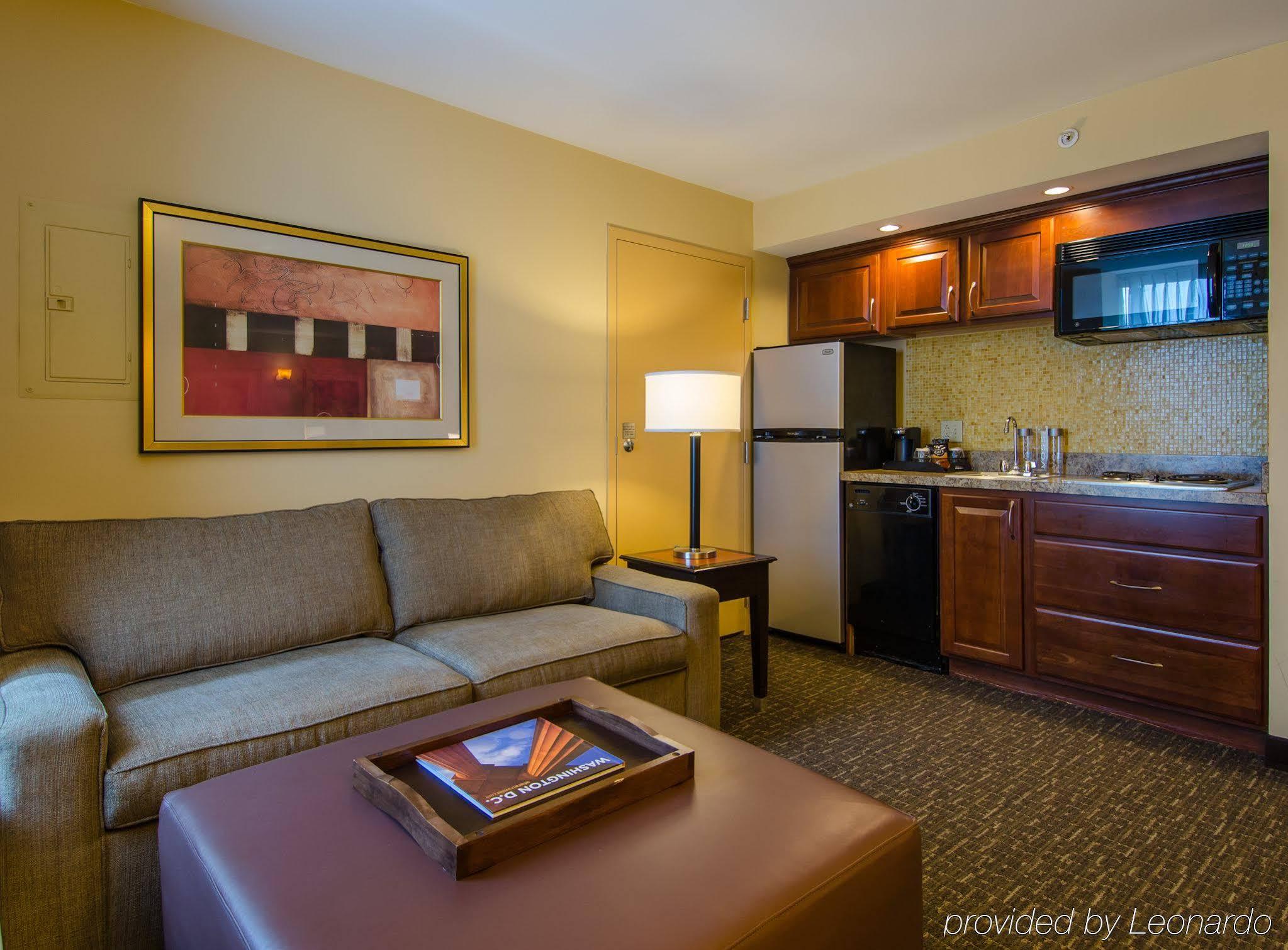 Beacon Hotel & Corporate Quarters Washington Exterior photo