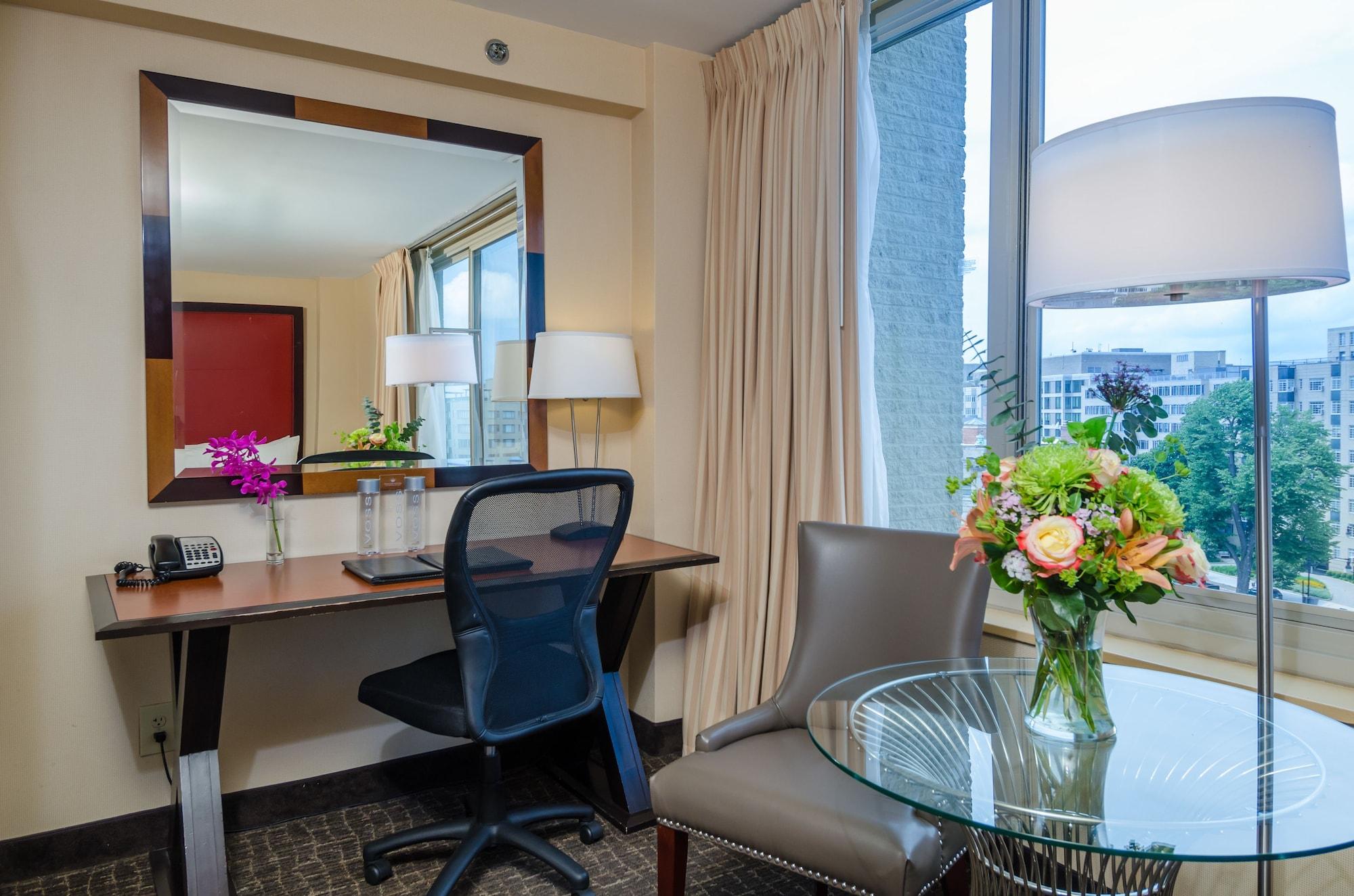 Beacon Hotel & Corporate Quarters Washington Exterior photo