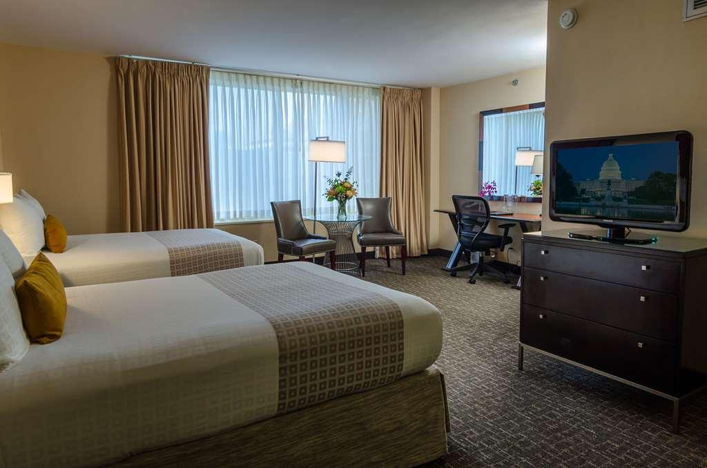 Beacon Hotel & Corporate Quarters Washington Room photo